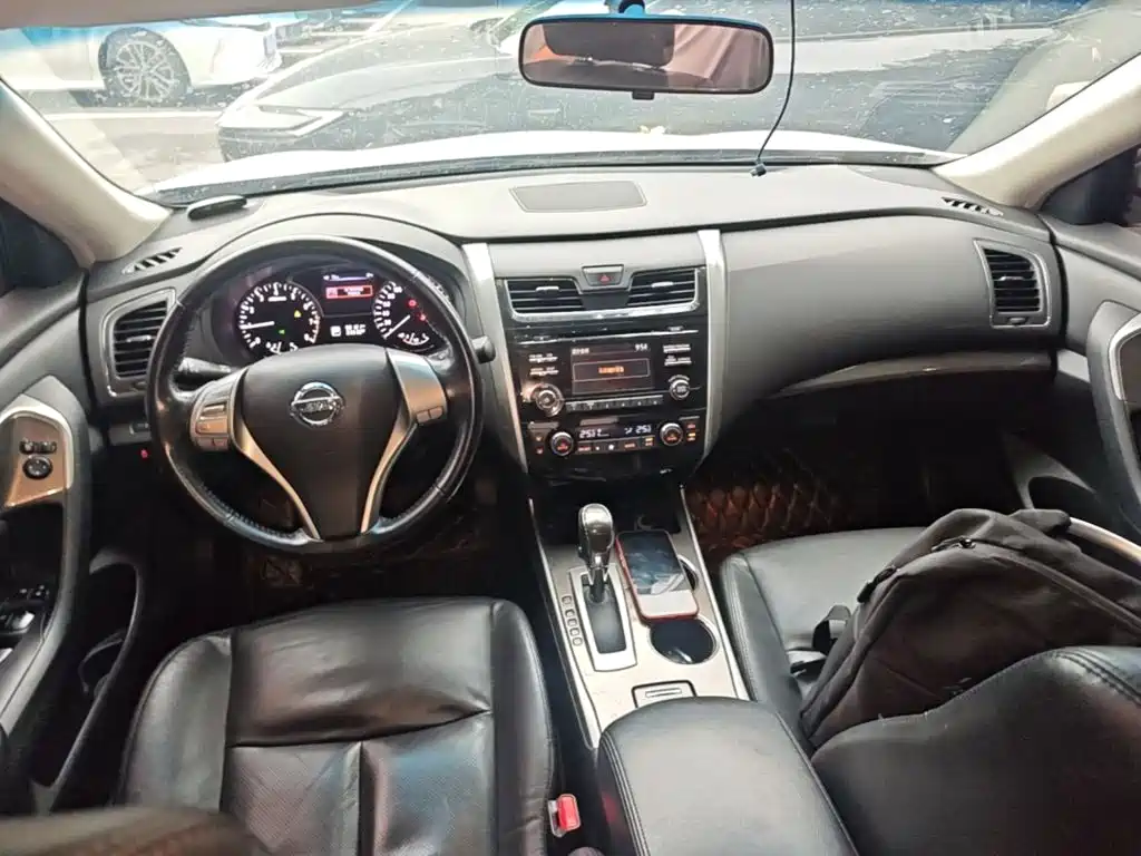 Nissan Teana — миниатюра 14