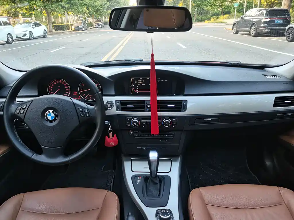 BMW 3 Series — миниатюра 16