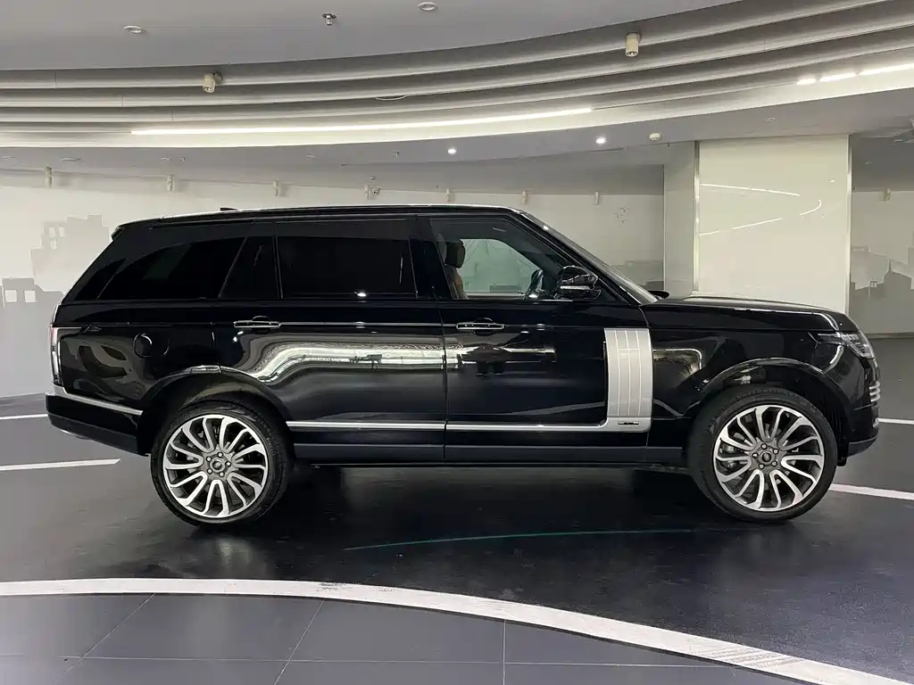 Land Rover Range Rover 2019 3.0T Long Wheelbase