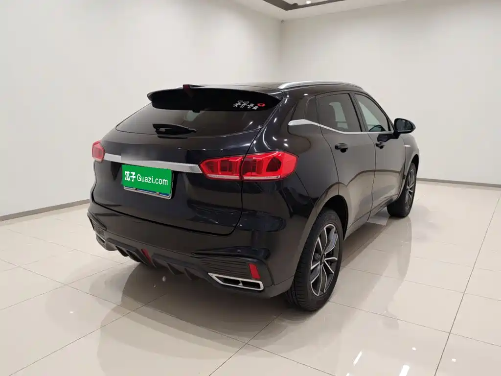 Wey Wey VV5 — миниатюра 6