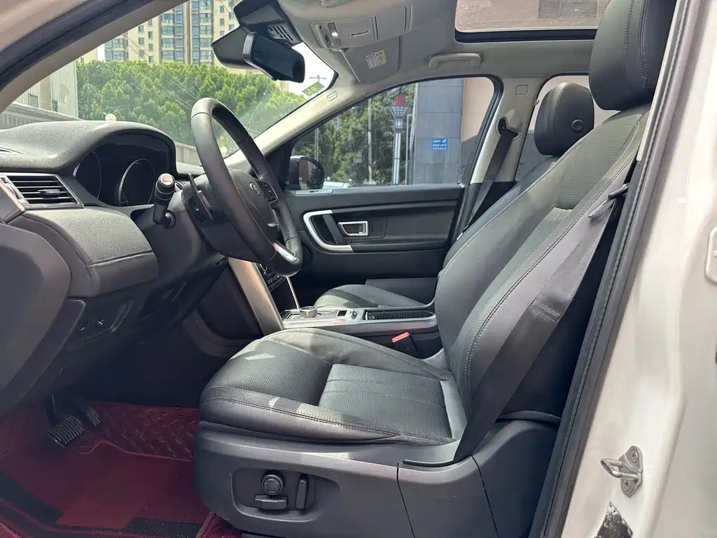 Land Rover Discovery Sport — миниатюра 9