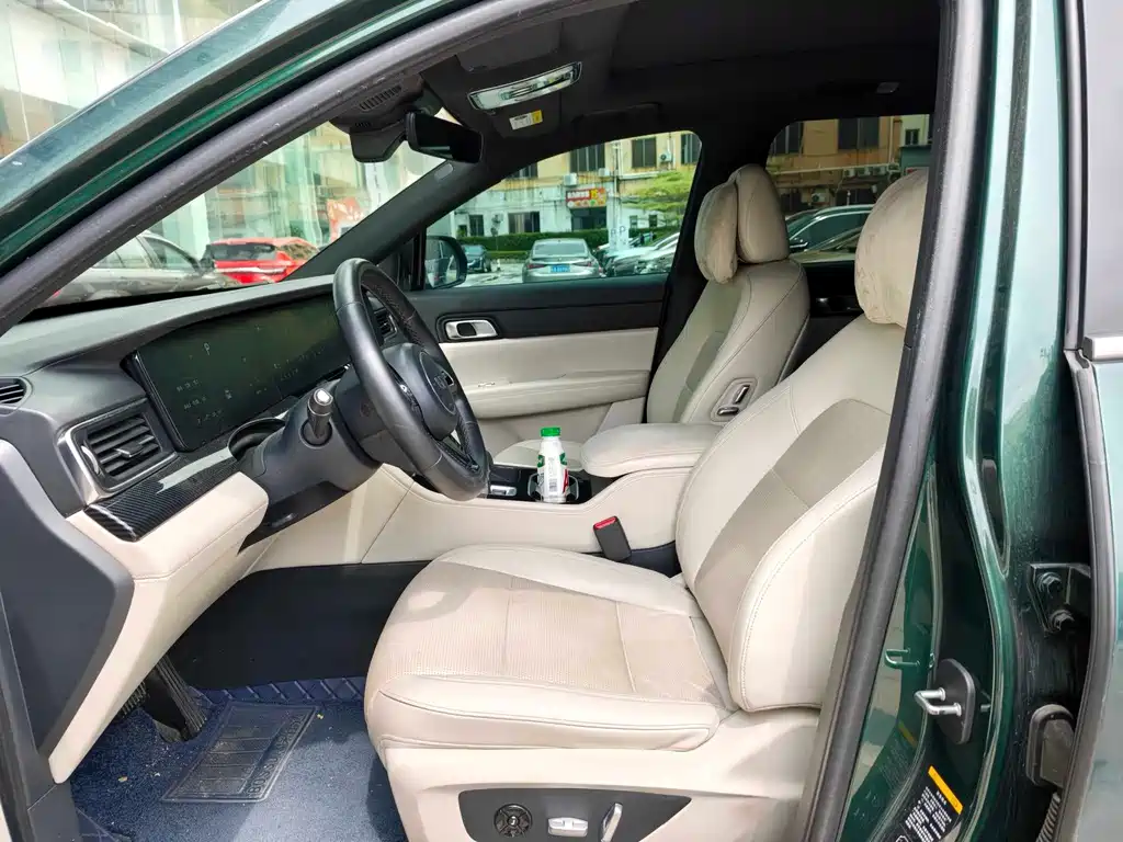 Li Auto Li ONE — миниатюра 6