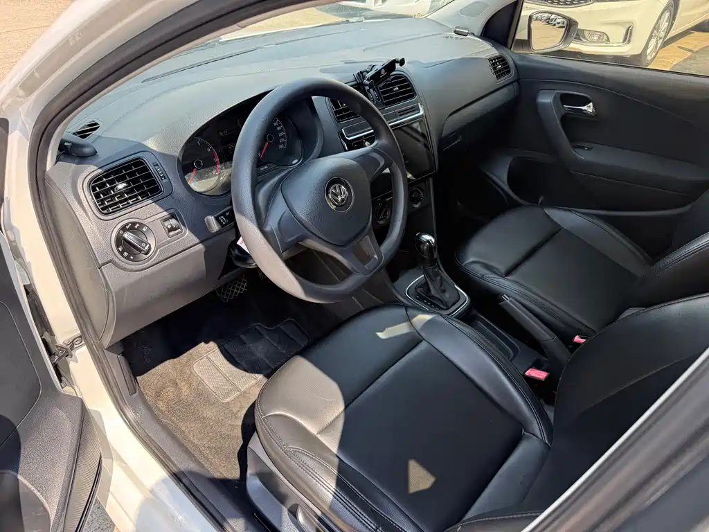 Volkswagen Polo — миниатюра 4