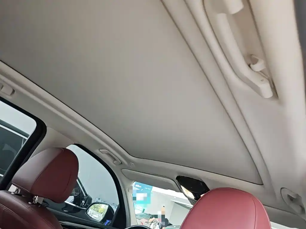 BMW iX3 — миниатюра 18