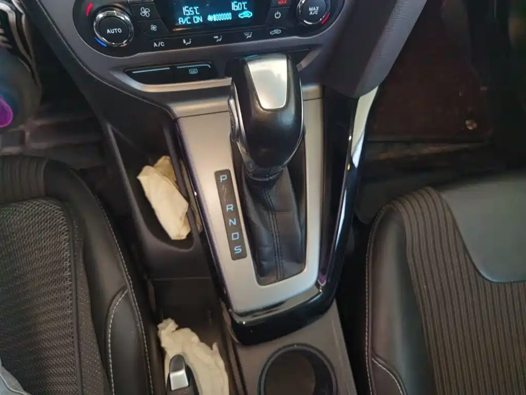 Ford Focus — миниатюра 15