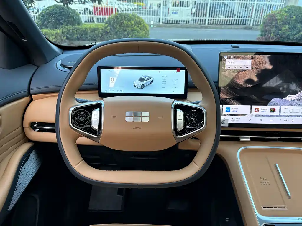 GEELY GALAXY GALAXY STARSHIP 7 EM I