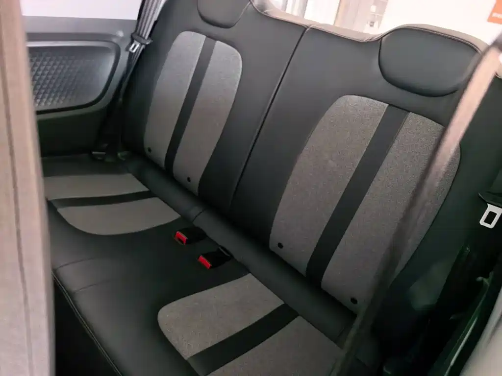 Wuling MINIEV — миниатюра 17