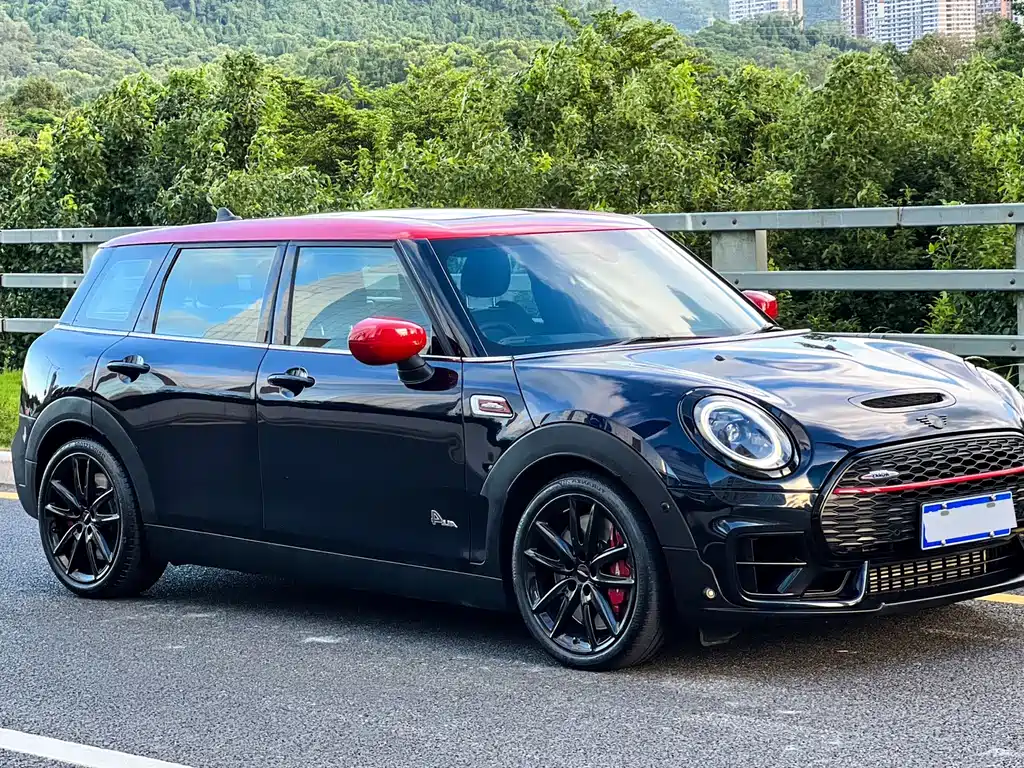 MINI  JCW CLUBMAN