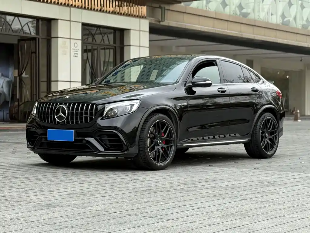 Mercedes-Benz GLC Coupe AMG 2020