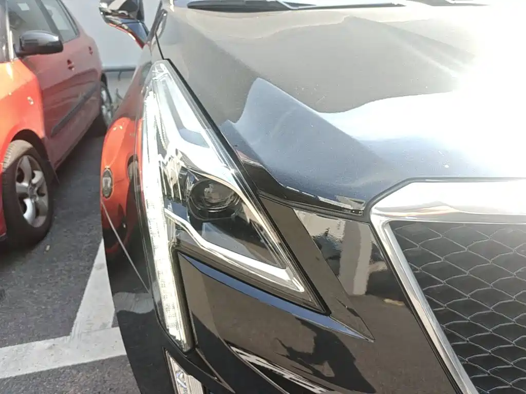Cadillac XT5 — миниатюра 11