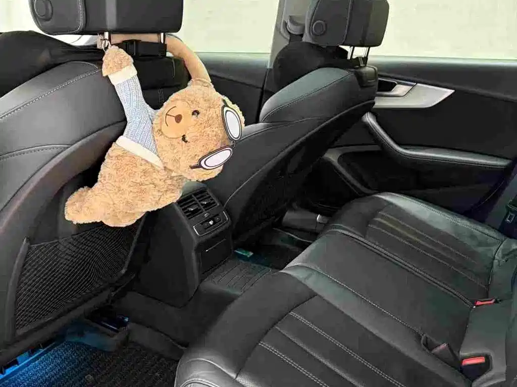 Audi A4L — миниатюра 7