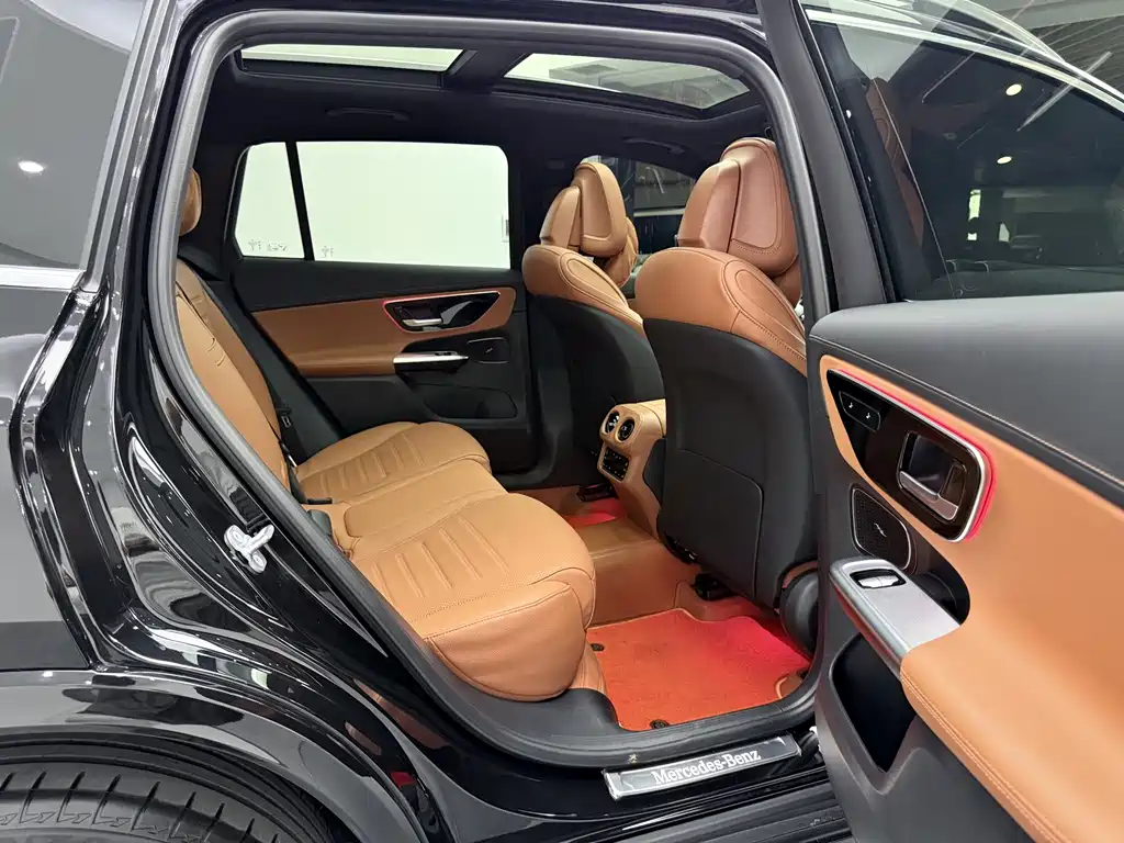 Mercedes-Benz GLC — миниатюра 17