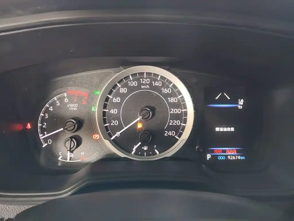Toyota Corolla — миниатюра 12