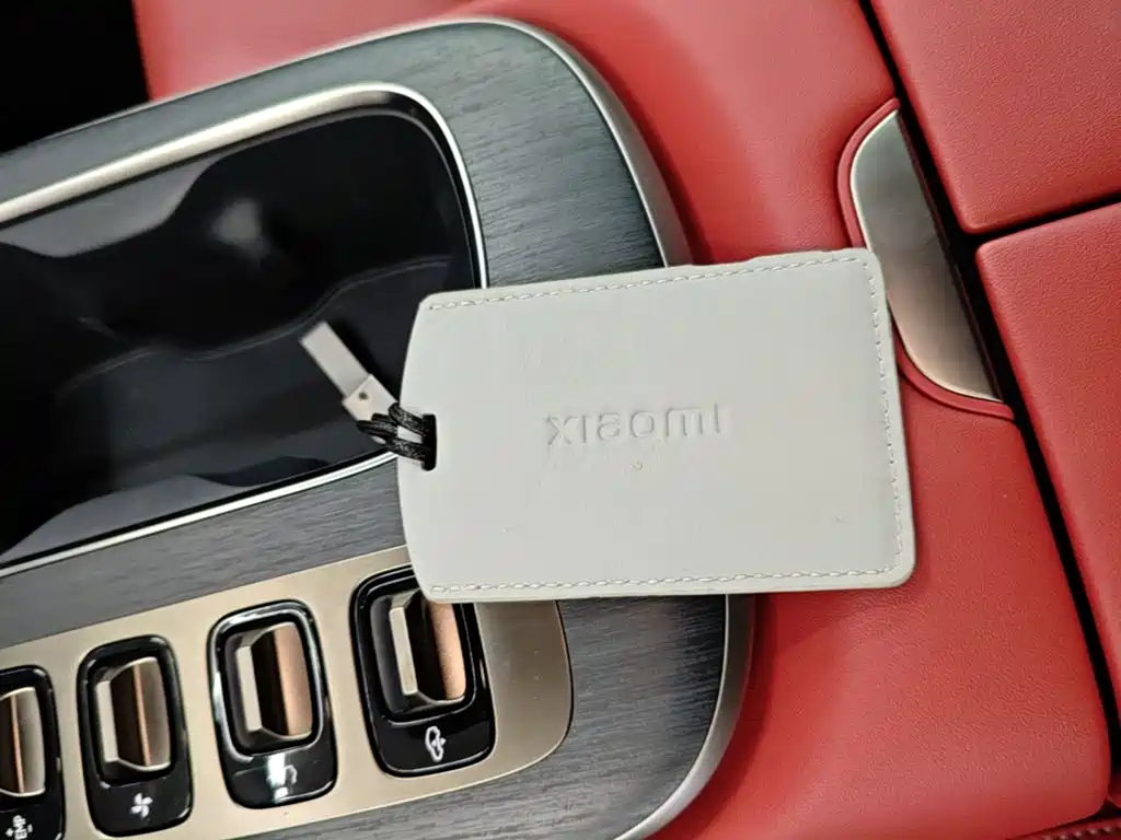 Xiaomi SU7 — миниатюра 9