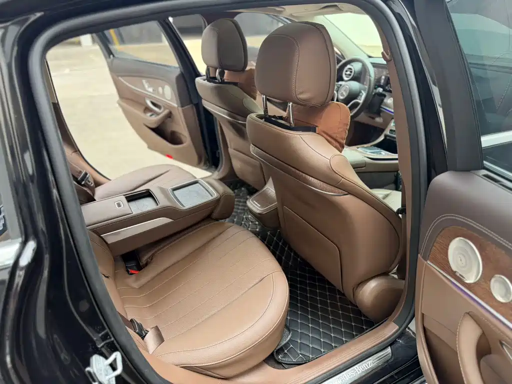 Mercedes-Benz E-Class E 2023 E 300 L Luxury