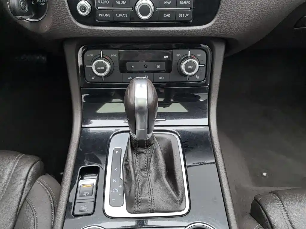 Volkswagen Touareg — миниатюра 13