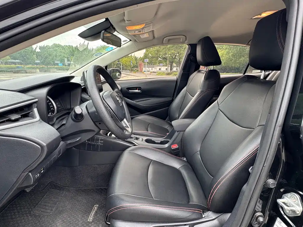 Toyota Corolla — миниатюра 10