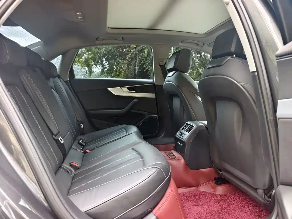Audi A4L — миниатюра 12