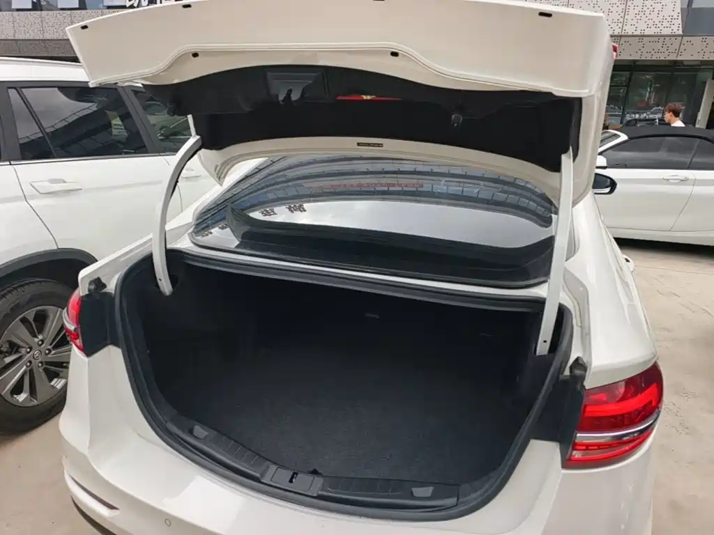 Ford Mondeo — миниатюра 19