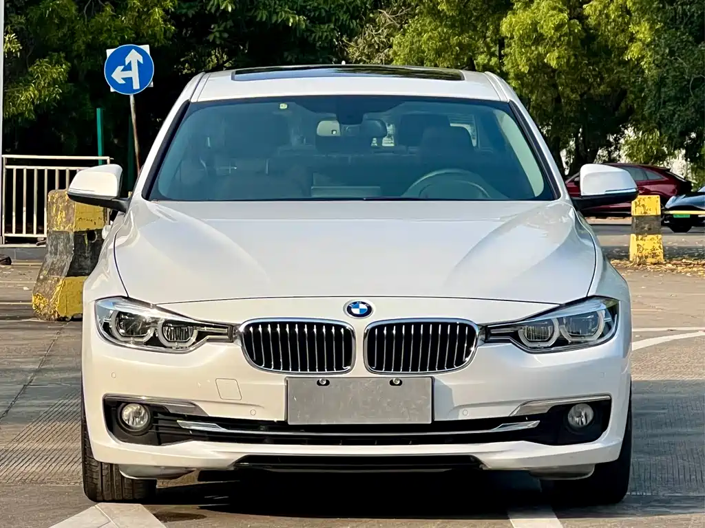 BMW 3 Series — миниатюра 2
