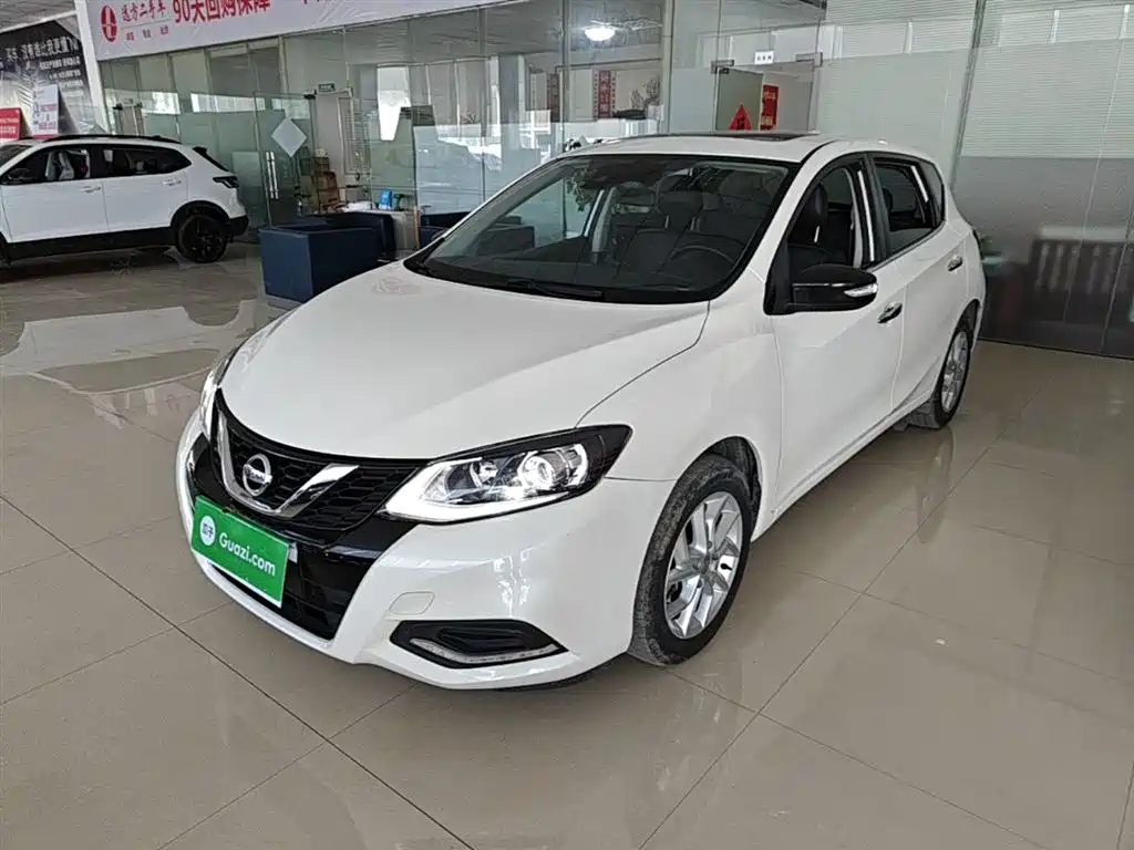 Nissan Tiida 2022