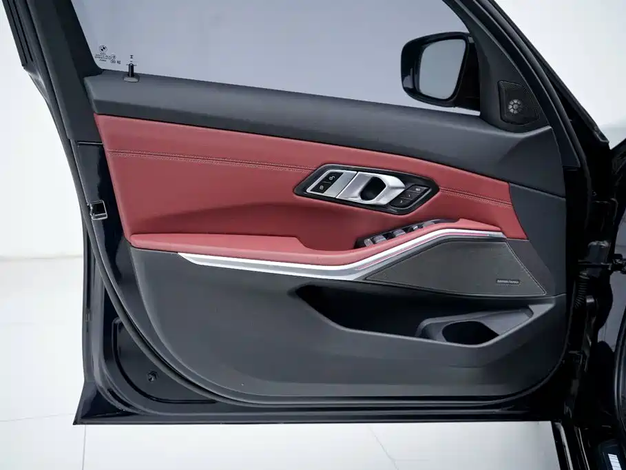 BMW 3 Series — миниатюра 15