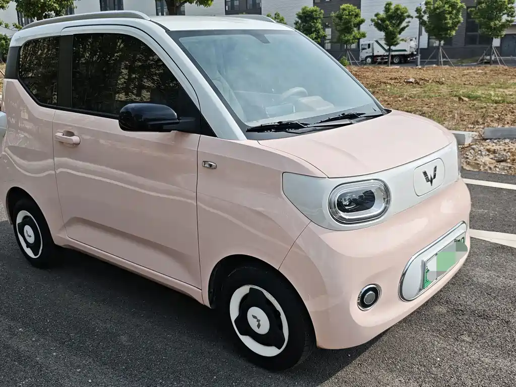 Wuling MINIEV — миниатюра 3