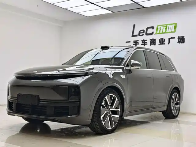 IDEAL CAR IDEAL L8 2025