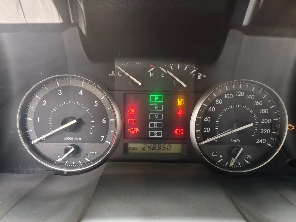 Toyota Land Cruiser — миниатюра 2