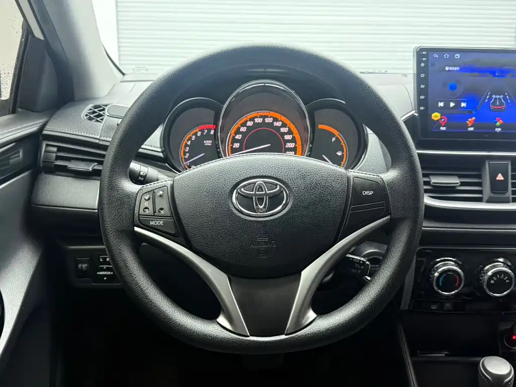 TOYOTA YARIS L ZHIXUAN