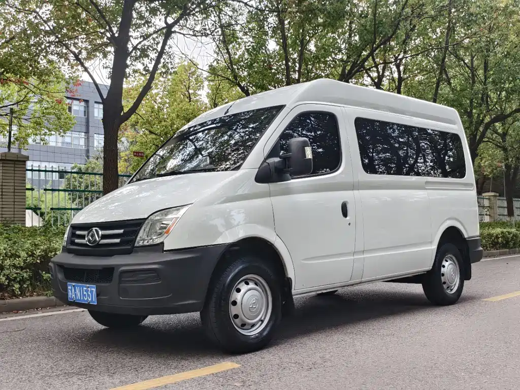 MAXUS V80
