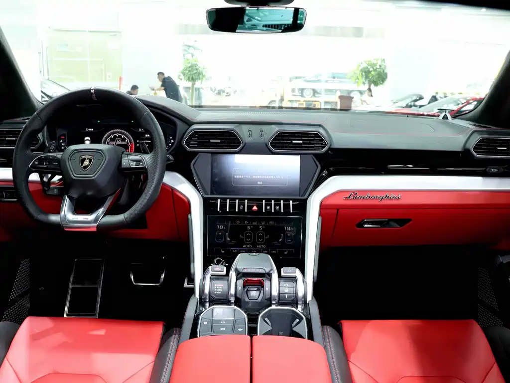 Lamborghini Urus — миниатюра 4