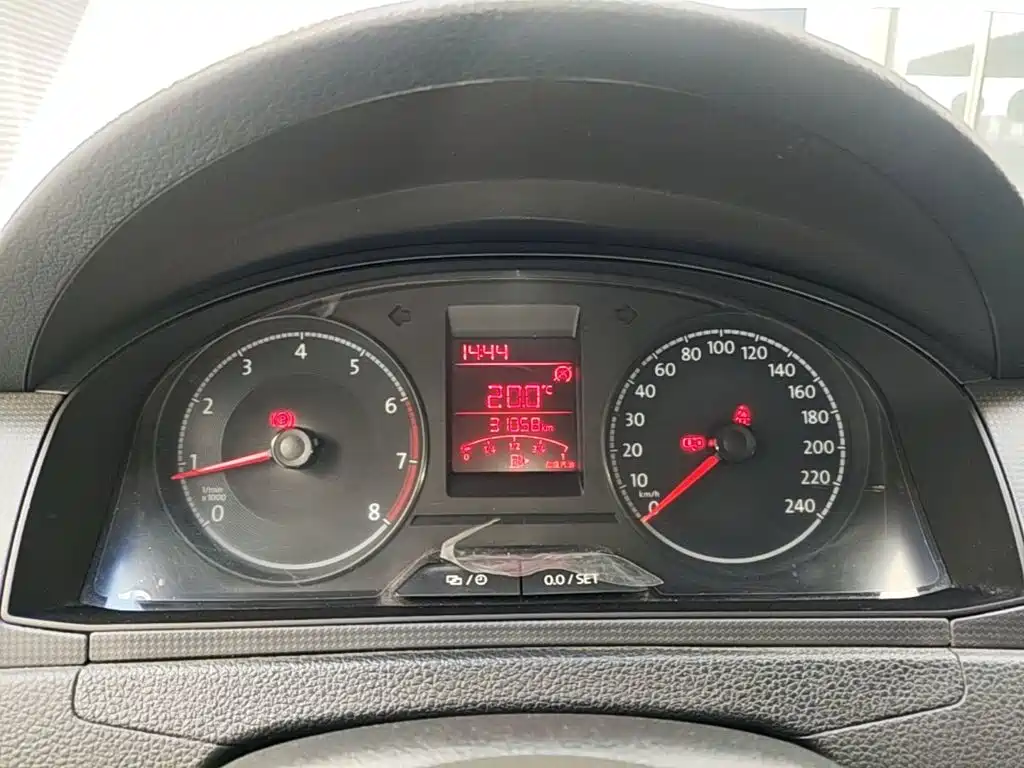 Volkswagen Santana — миниатюра 12