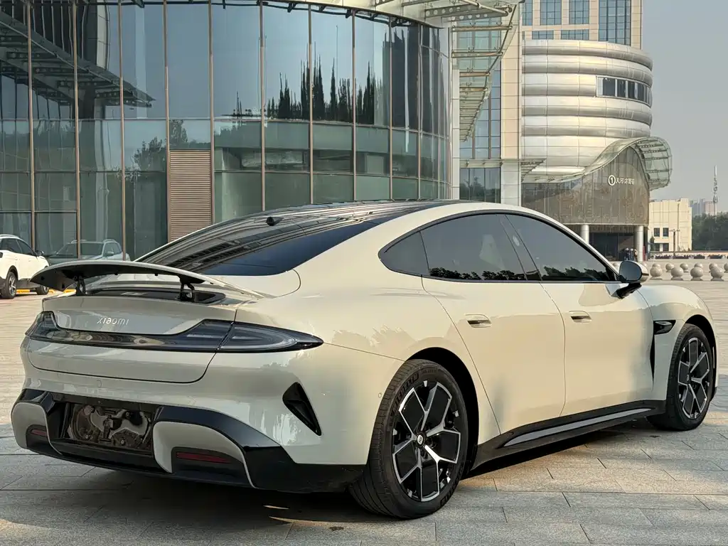 XIAOMI CAR XIAOMI SU7