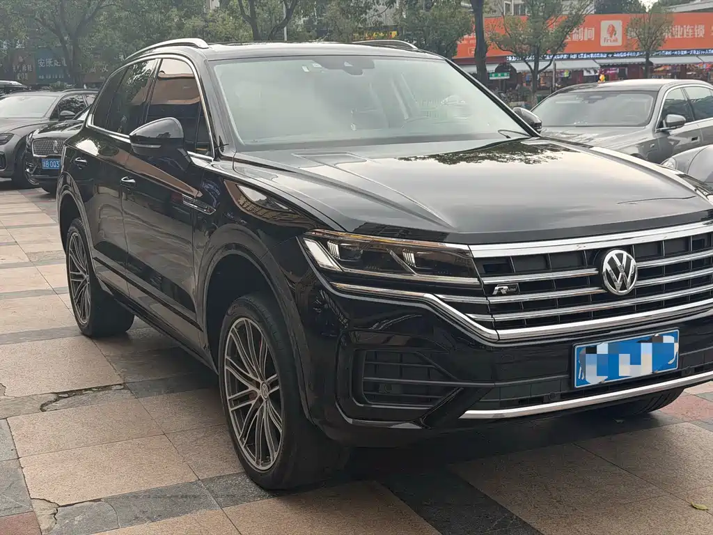 Volkswagen Touareg — миниатюра 3