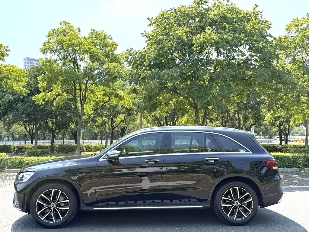 Mercedes-Benz GLC 2020 GLC 260 L 4MATIC Luxury