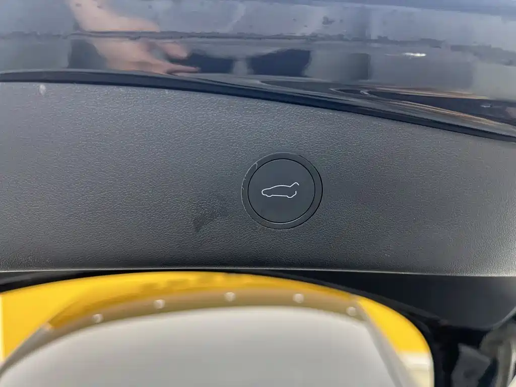 Tesla Model 3 — миниатюра 37