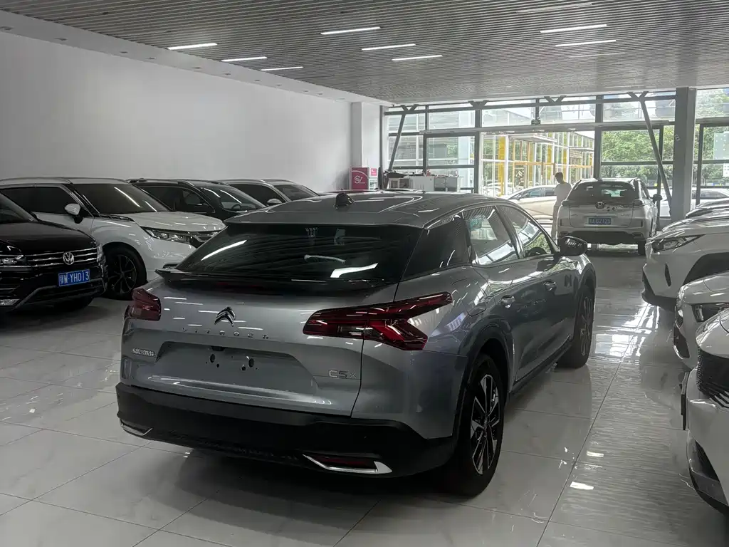 Citroen C5 X 2024 1.6T
