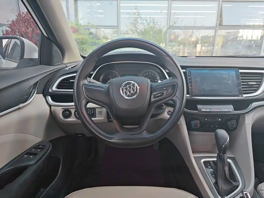 Buick Excelle — миниатюра 11