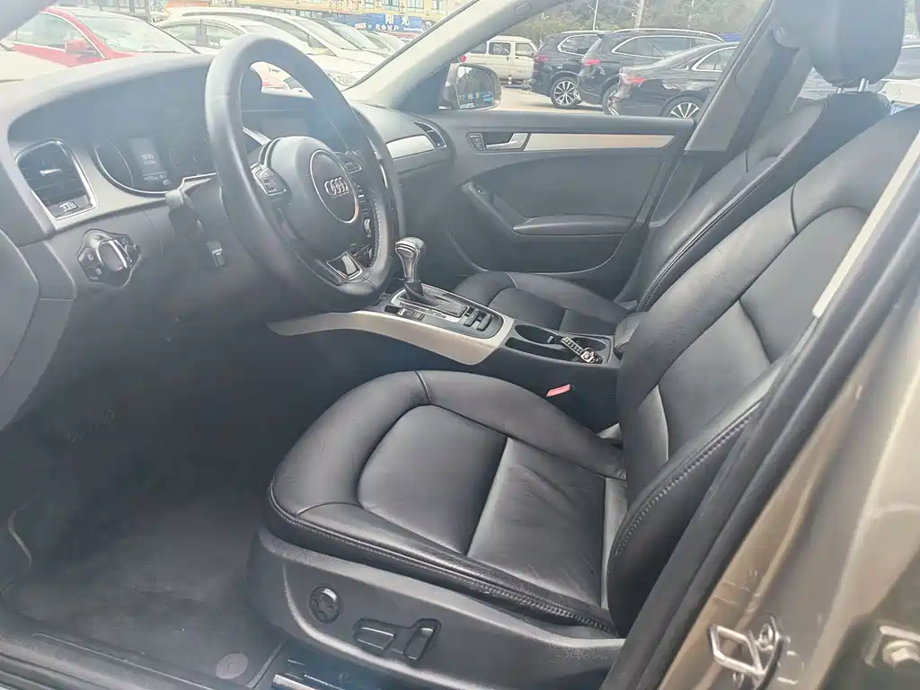 Audi A4L — миниатюра 4