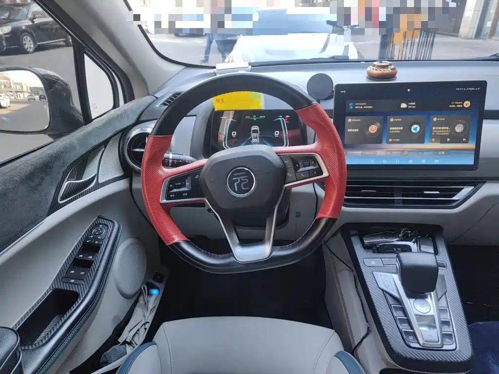 BYD Yuan Pro — миниатюра 6