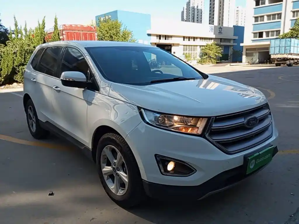 Ford Edge — миниатюра 4