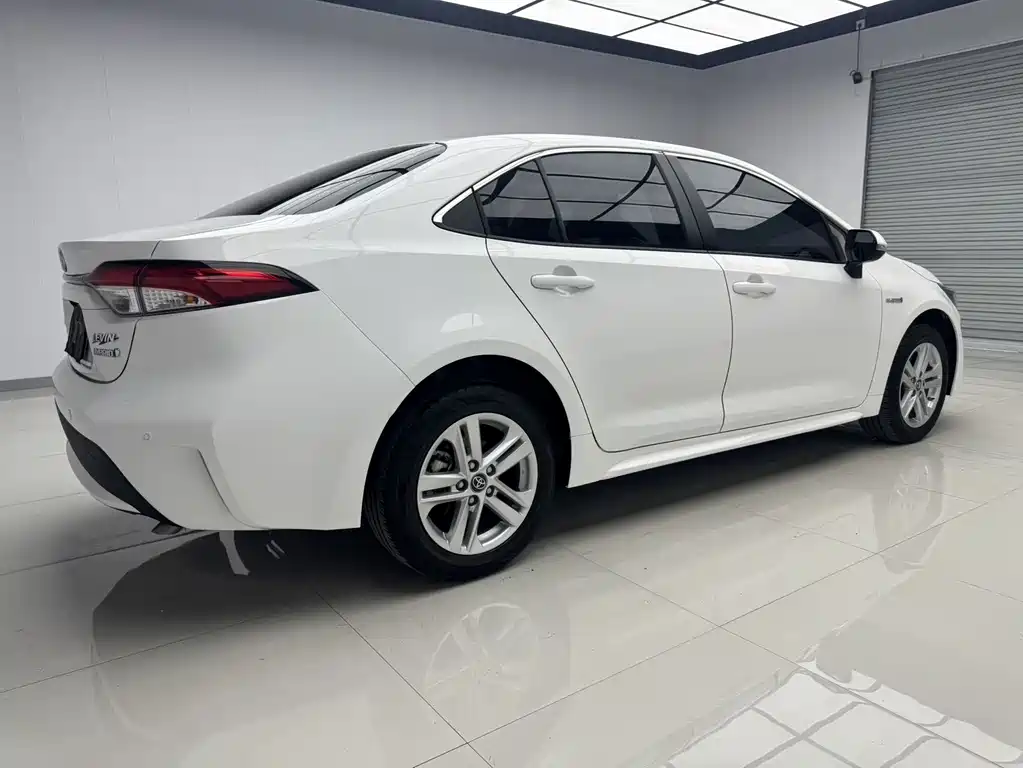Toyota Corolla Levin 2021 1.8H E-CVT Lead