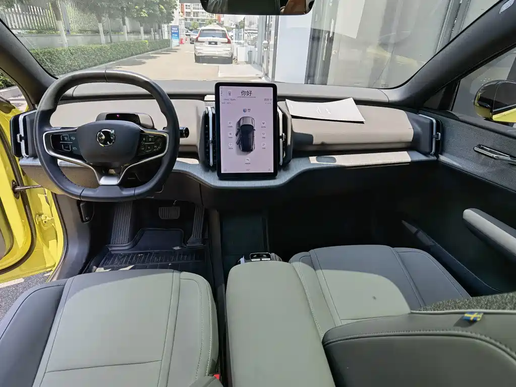 Volvo EX30 — миниатюра 9