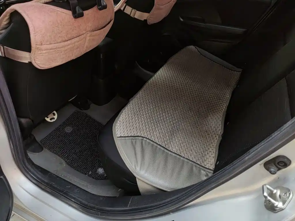 Honda Fit — миниатюра 17