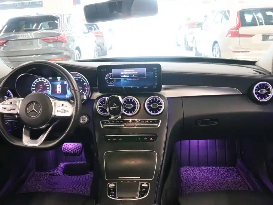 Mercedes-Benz C-Class — миниатюра 5