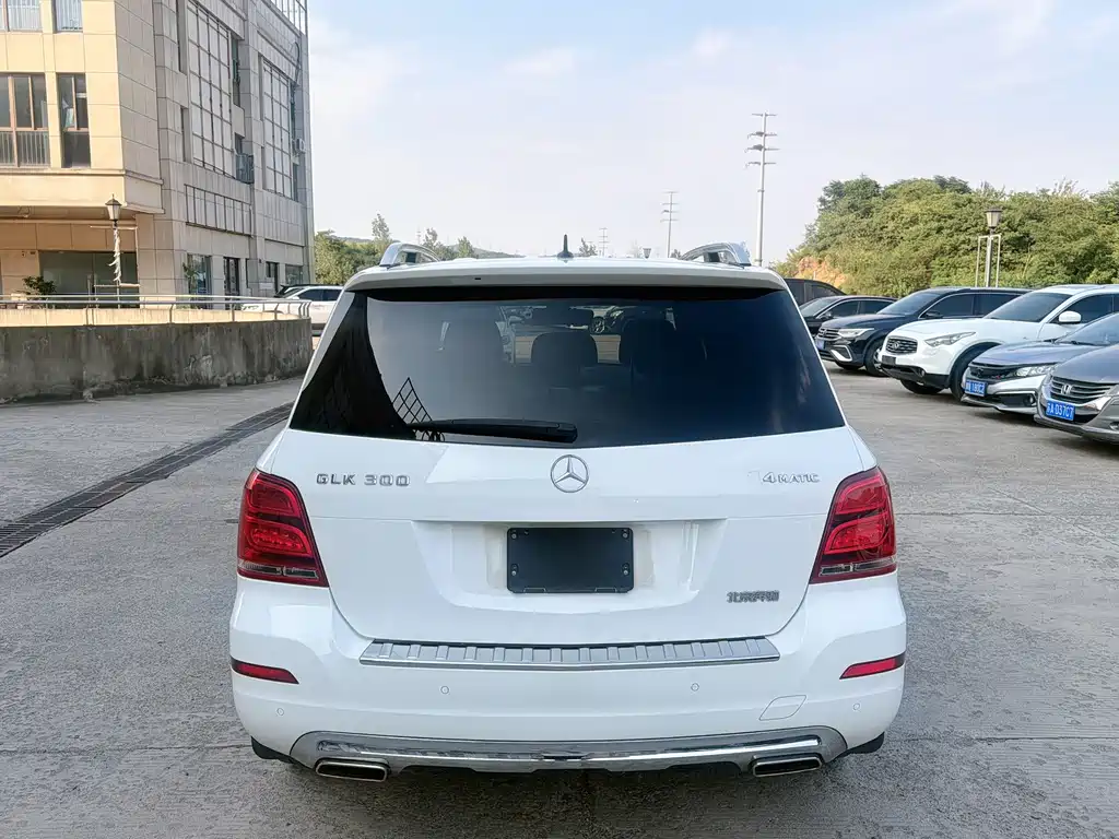 Mercedes-Benz GLK-Class — миниатюра 6