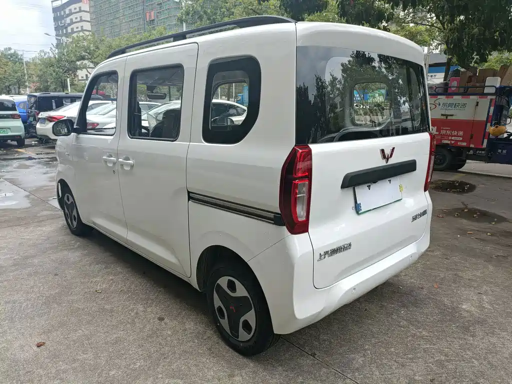Wuling Zhiguang EV — миниатюра 10