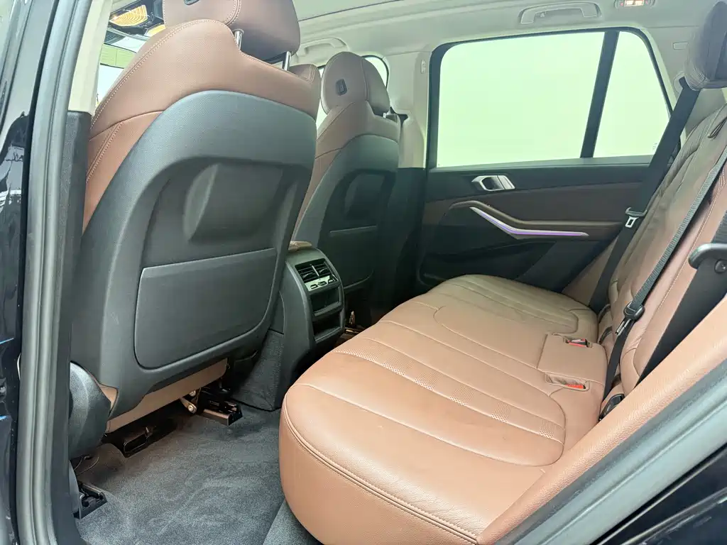 BMW X5 (Import) — миниатюра 13