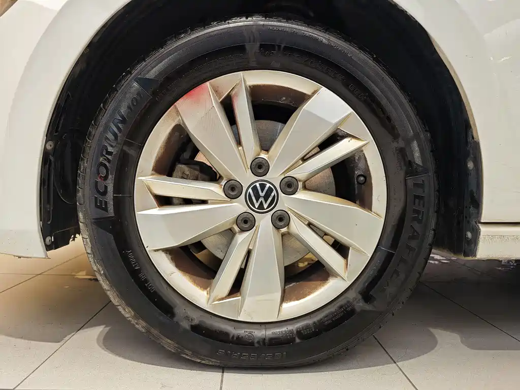 Volkswagen Polo 2023 Plus 1.5L AT